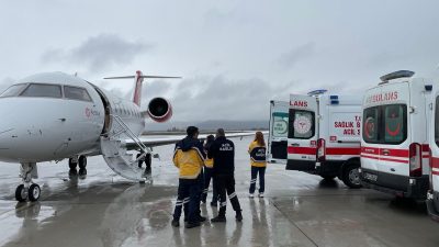 Bingöl Devlet Hastanesi’nde pnömoni ve aort koarktasyonu şüphesiyle tedavi altında